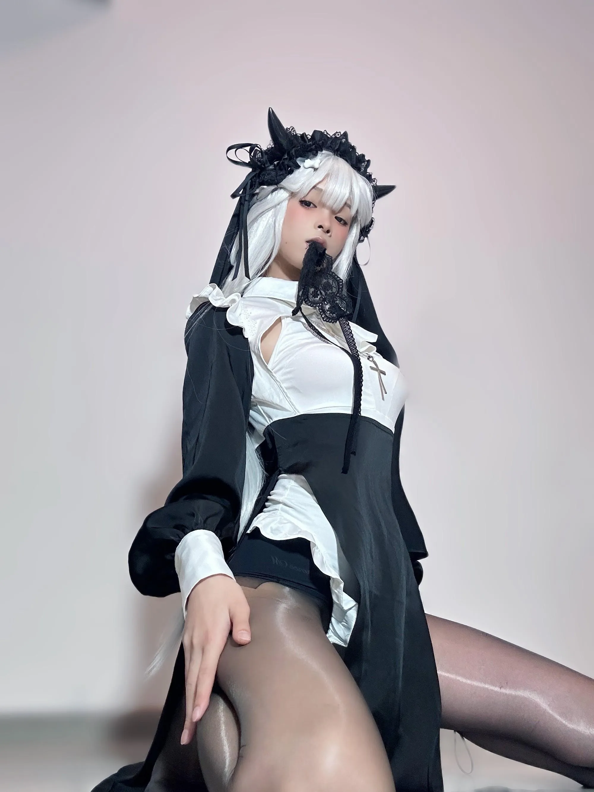 聂傲娇 – NO.014 修女 [14P]插图6